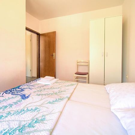 Apartments Dundo Njivice Luaran gambar