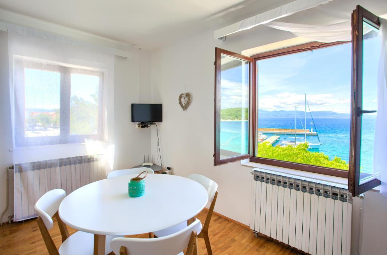 Apartments Dundo Njivice Luaran gambar